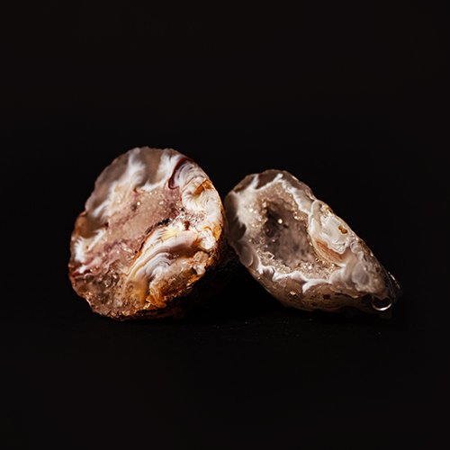  multicolored geodes with browns and tans 